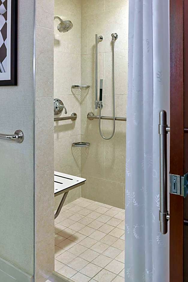 Sheraton Indianapolis Hotel At Keystone Crossing