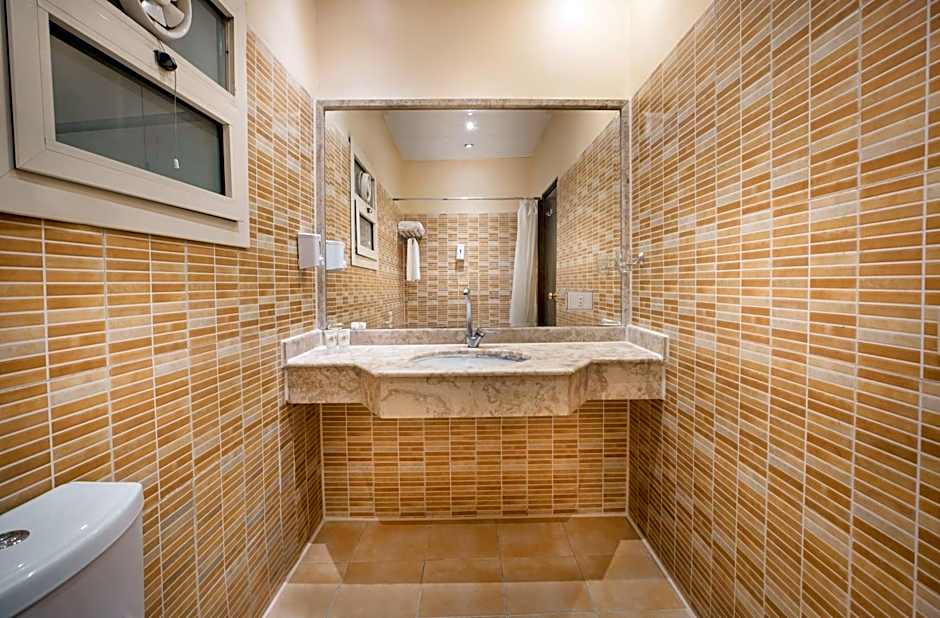 Holidays Express Hotel