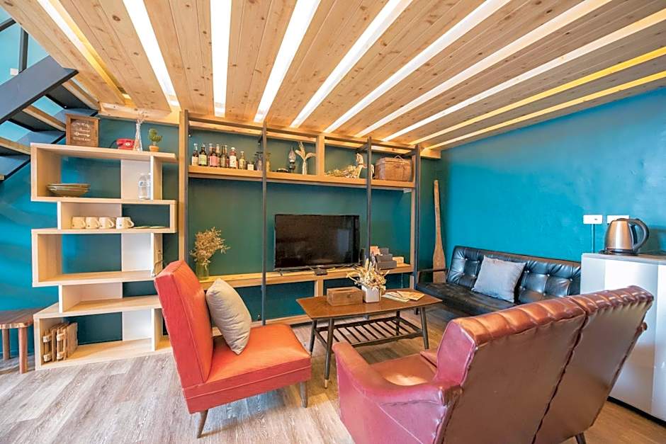 Small Bridge Good Home