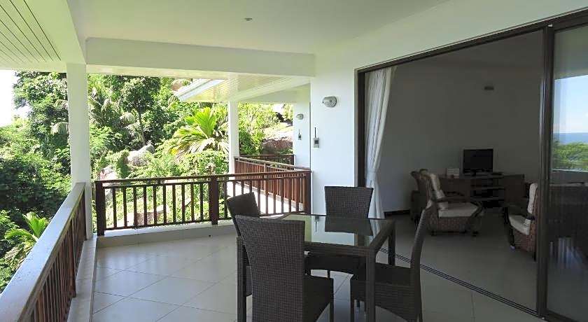 Sailfish Beach Villas