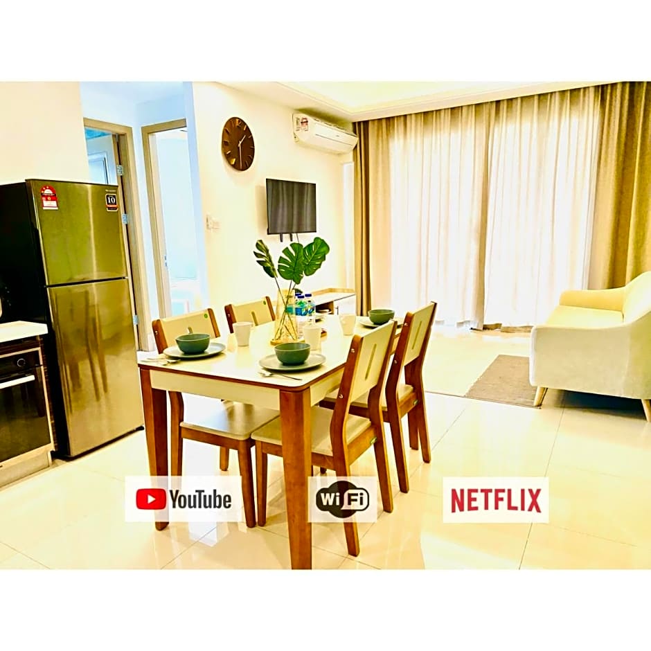 R&F PRINCESS COVE BY HOMEFORT SUITES