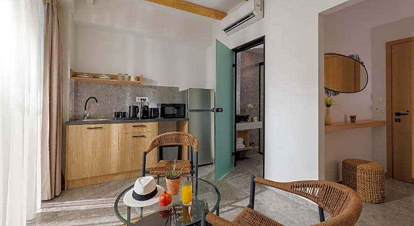 Soho SeaFront Suites