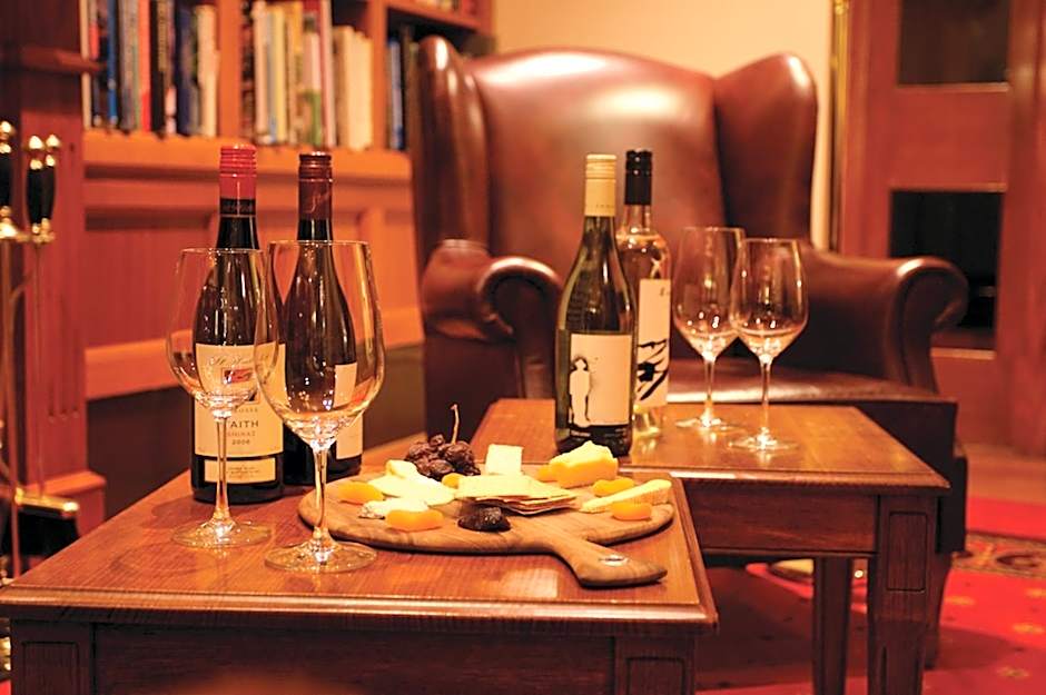 Grand Hotel Melbourne