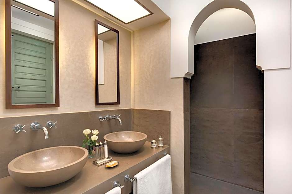 Riad Antara
