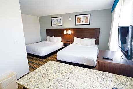 Suite - Disability Access/Non-Smoking