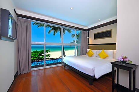 Two-Bedroom Suite with Direct Beach Access