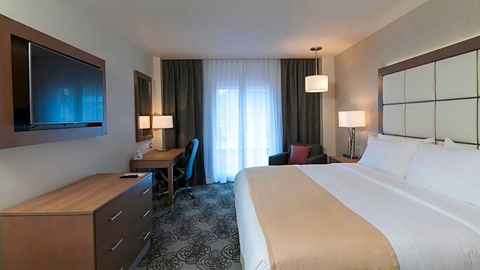 Holiday Inn Express & Suites Chihuahua Juventud By IHG