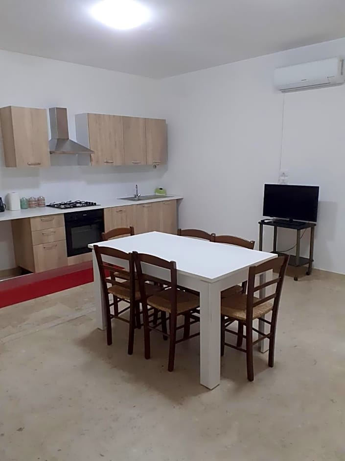 LOVELY BIANCO - Rooms & Apartment