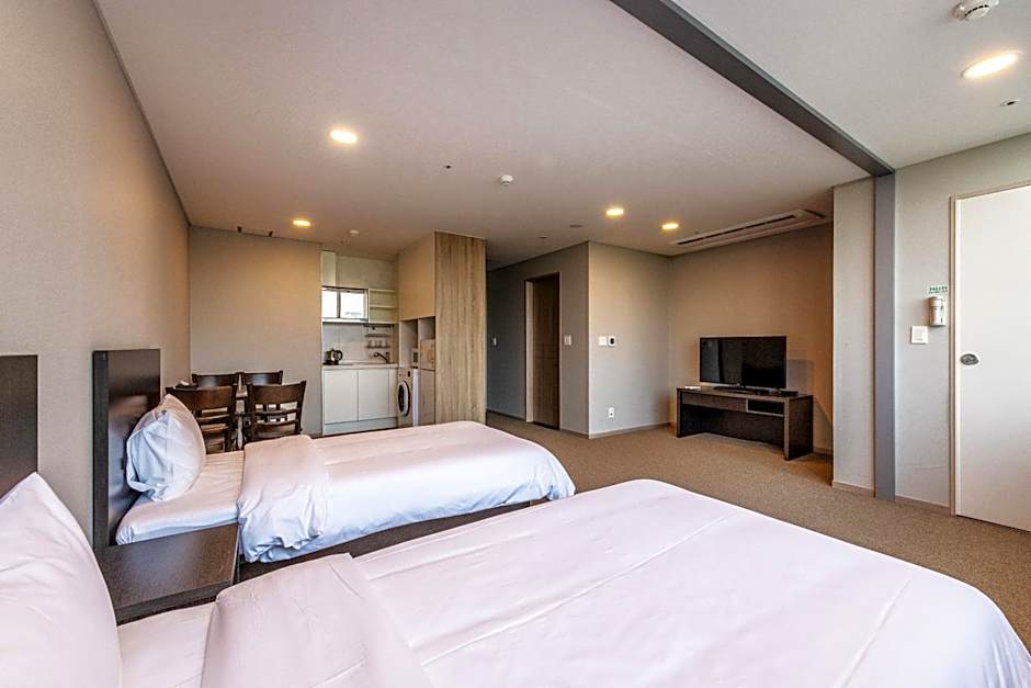 The Triny Urban Suites