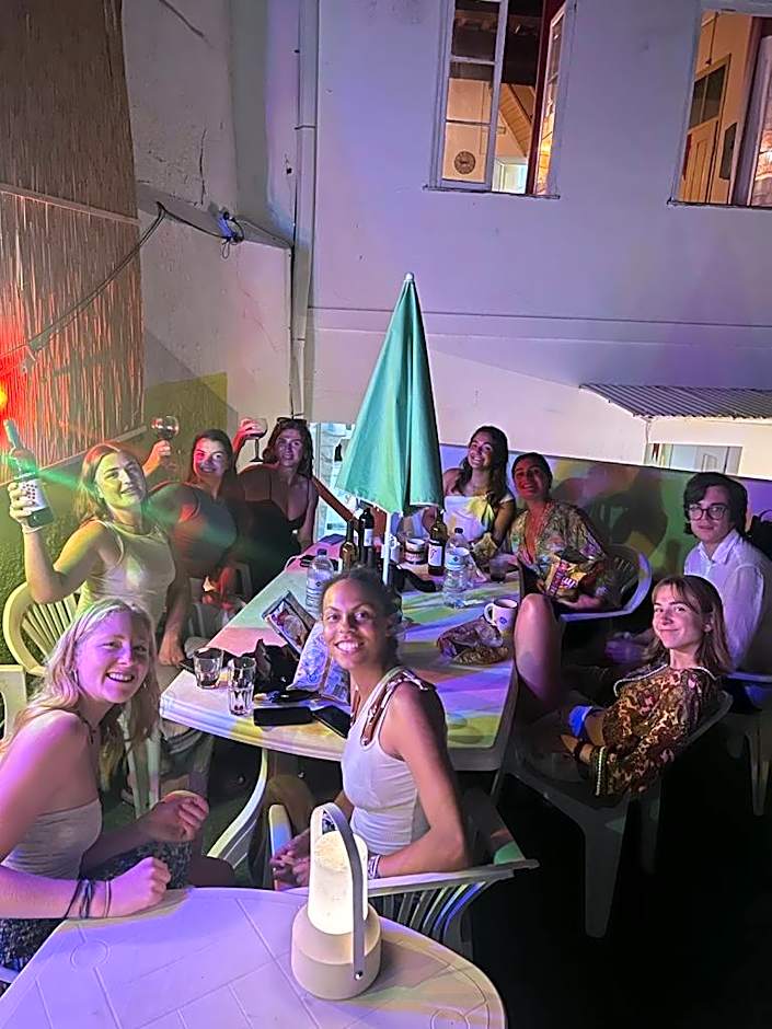 Suntrap Hostel