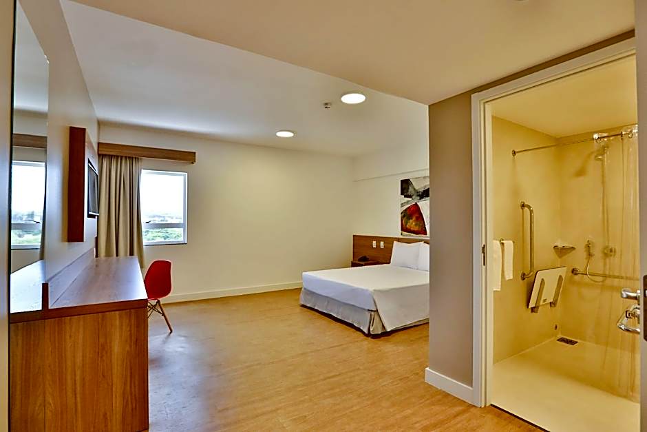 Blue Tree Towers Jaguariuna