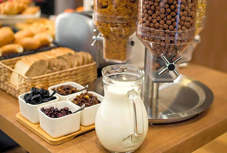 Belgrade Inn Garni Hotel