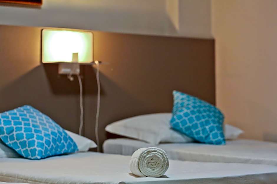 Sandri City Hotel