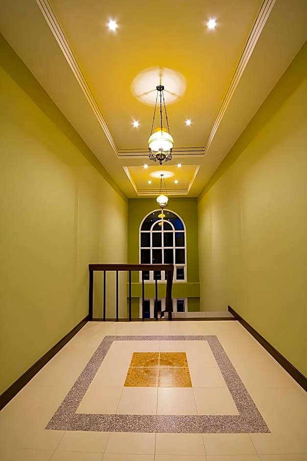 Rommai Green Park Boutique Hotel Resort