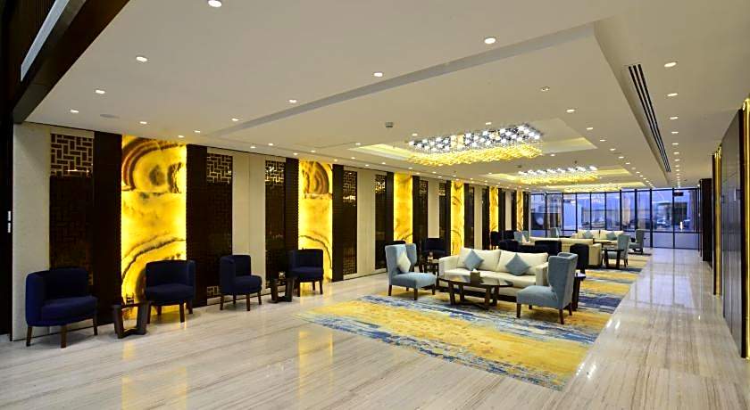 Naviti Warwick Dammam