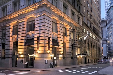 Radisson Hotel New York Wall Street