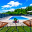 Holiday home "Villa Blue Lake" - Private Heated pool, Hotube