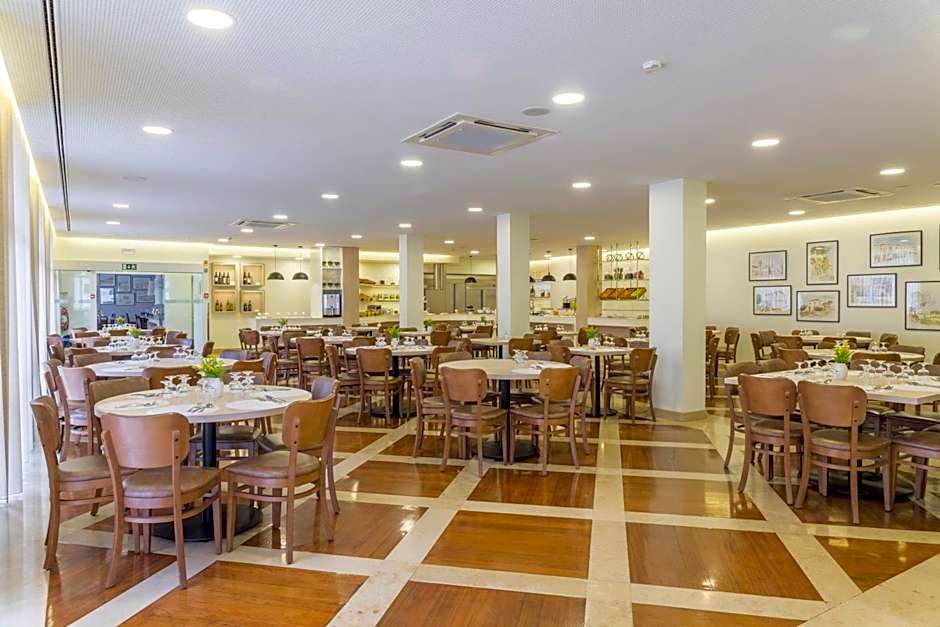 Hotel Cinquentenario & Conference Center