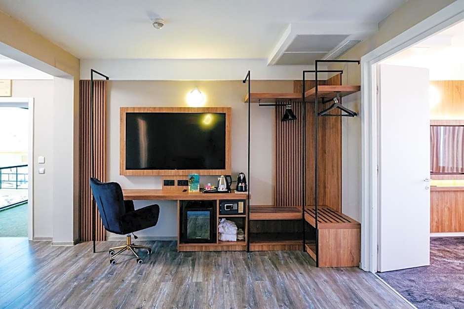 Business Hotel Conference Center & Spa