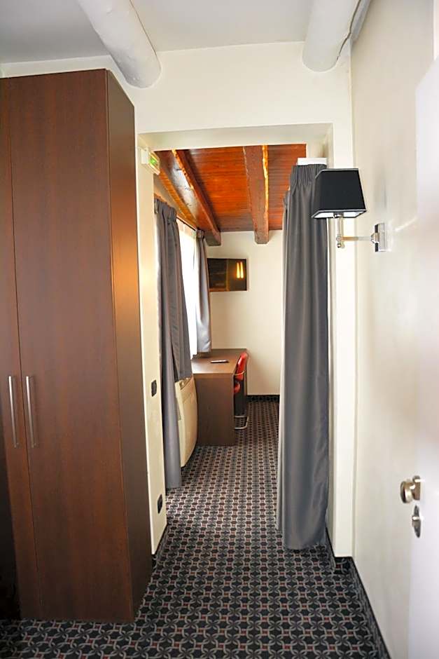 Gemelli Hotel