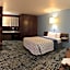 Curly Redwood Lodge