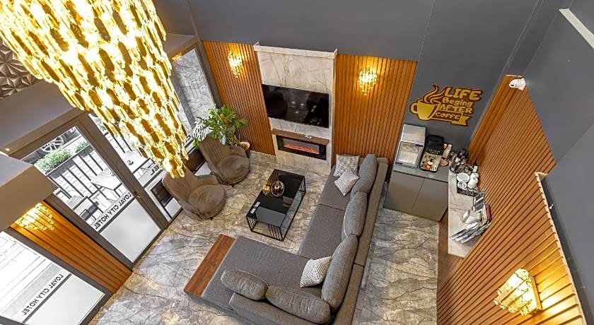 LoyalCity Hotel
