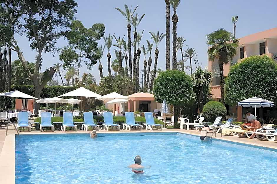 Chems Hotel