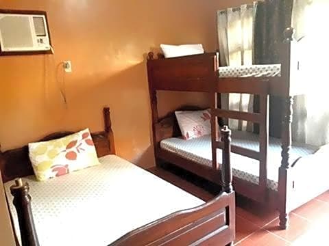 BOGNOT LODGE : ALVIN BOGNOT MT PINATUBO GUESTHOUSE AND TOURS