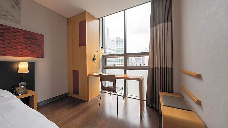 Central Seven Hotel by Kwon Busan Seomyeon