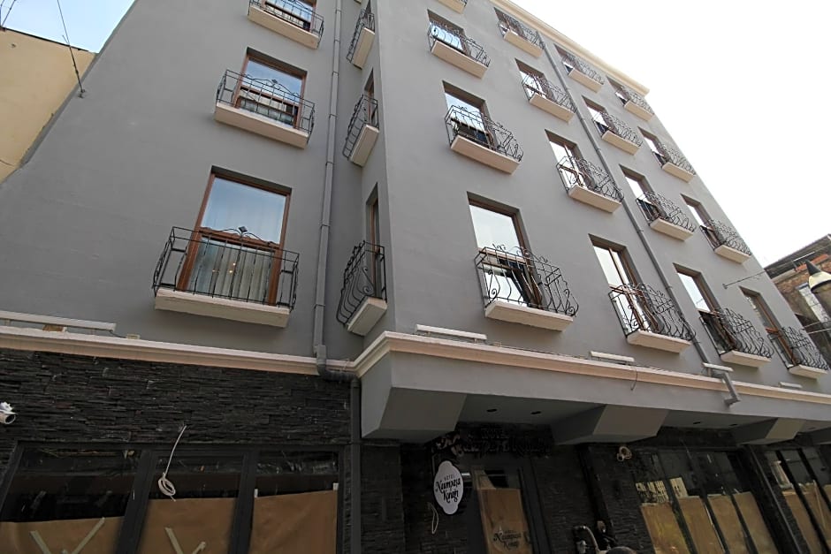 Hotel Naumpasa Konagi