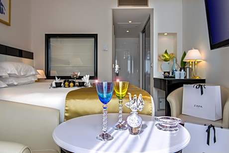 Premium Double or Twin Room Park View