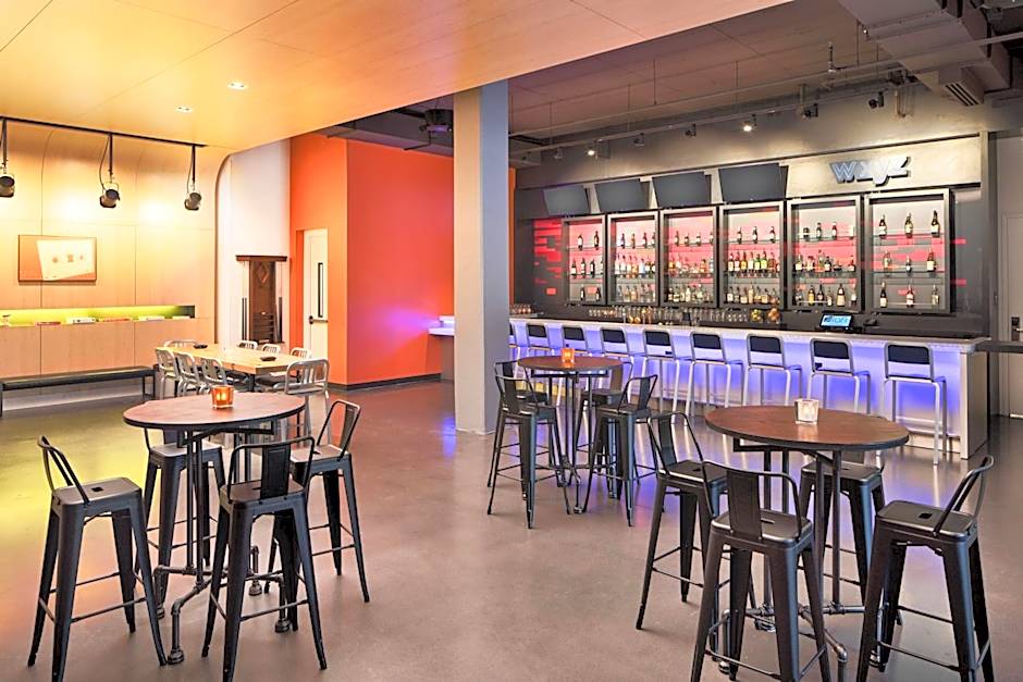 Aloft Seattle Sea-Tac Airport