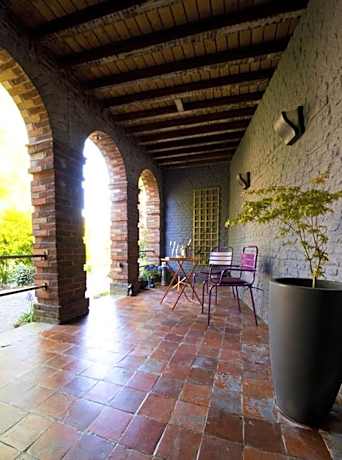 Deluxe Suite with Spa Bath