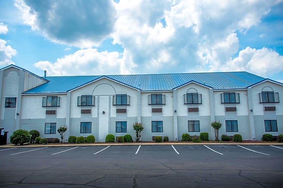 Days Inn by Wyndham Troy