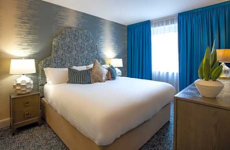 Double Suite - Non-Smoking