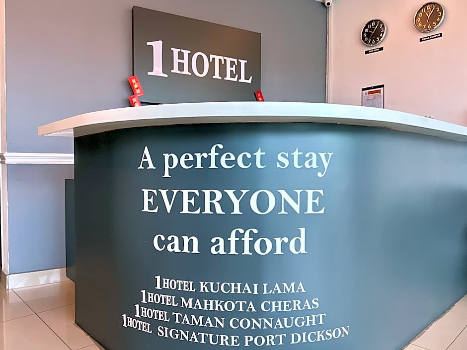 1 Hotel Mahkota Cheras