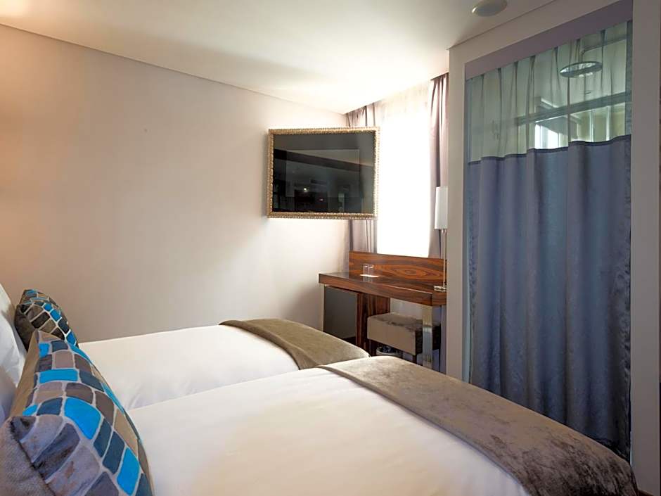 Photo 1 of 4 of Superior 2 Beds