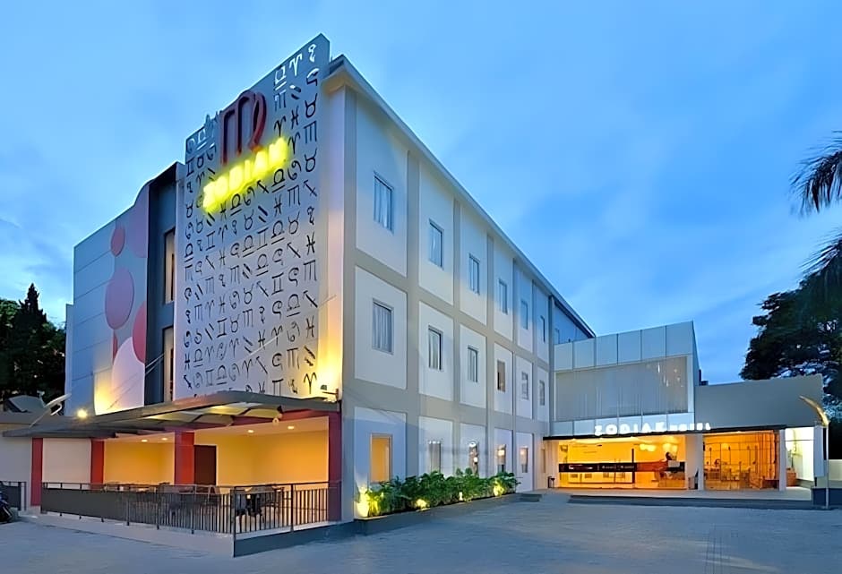 Zodiak at Sutami Hotel
