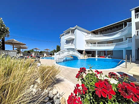 Vrachos Beach Hotel