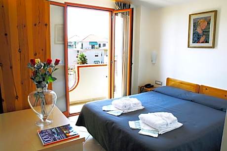 Double or Twin Room with Balcony