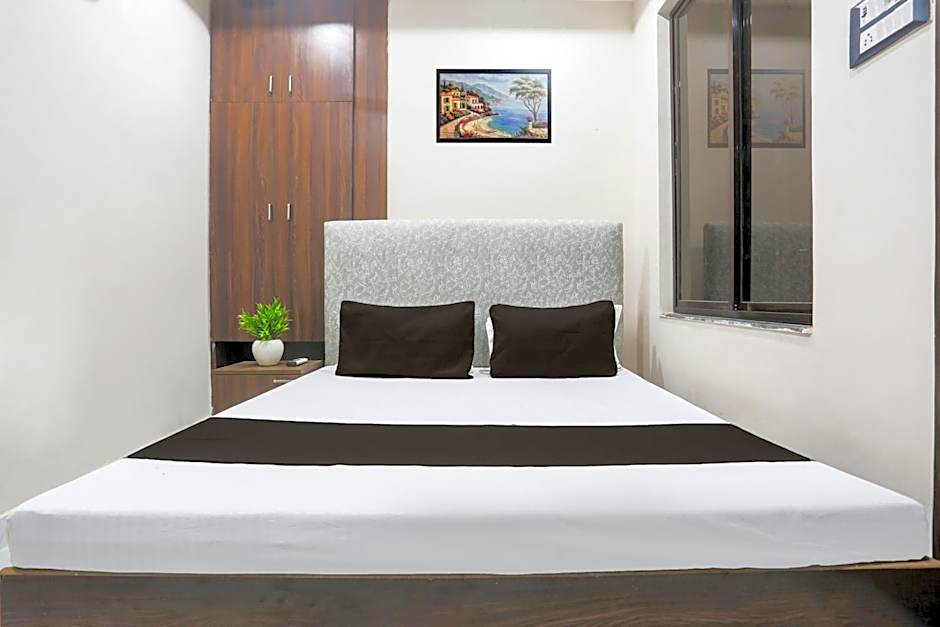 Hotel O S Grand