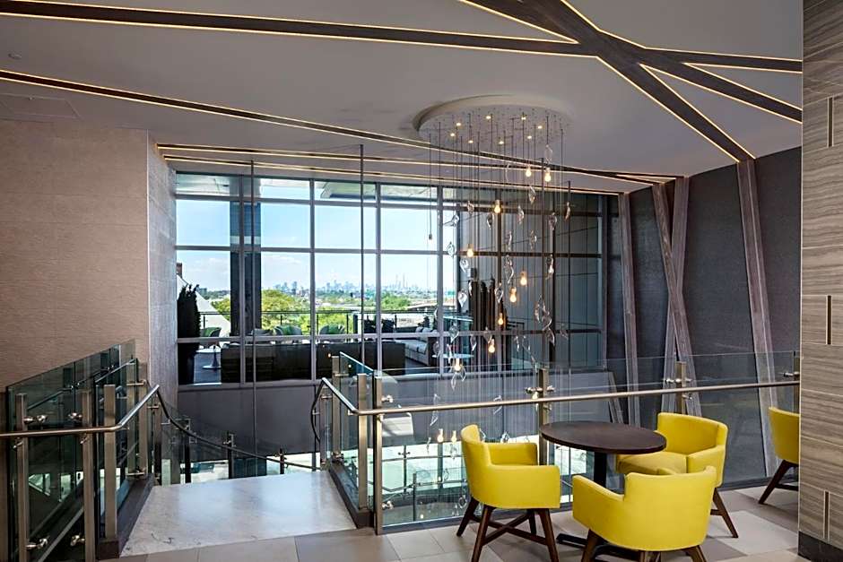 Hotel Indigo: Flushing - LaGuardia By IHG