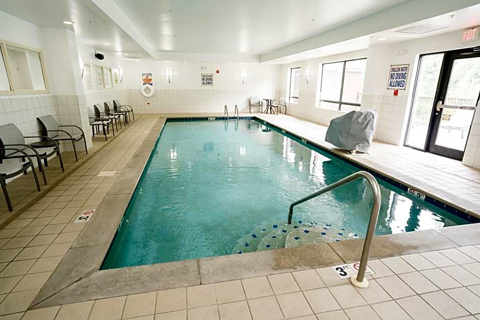 Holiday Inn Express Hotel & Suites Kodak East-Sevierville By IHG