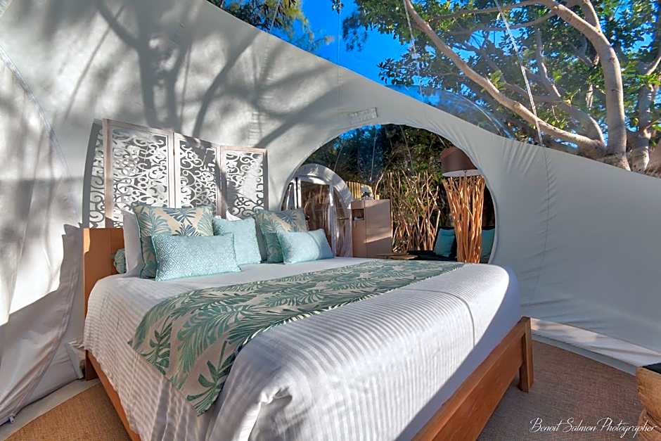 Bubble Lodge Ile aux Cerfs Island