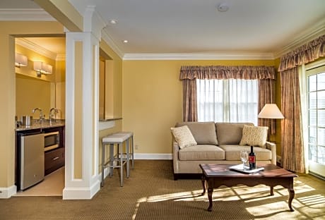 Junior Suite with Balcony