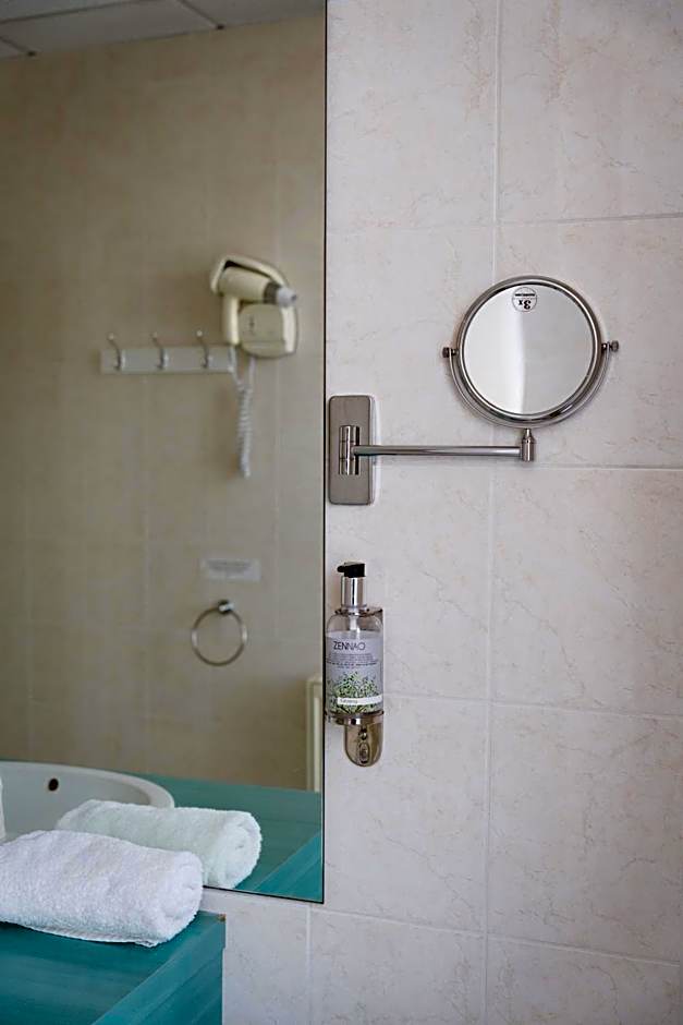 Hôtel Escurial - Centre Gare