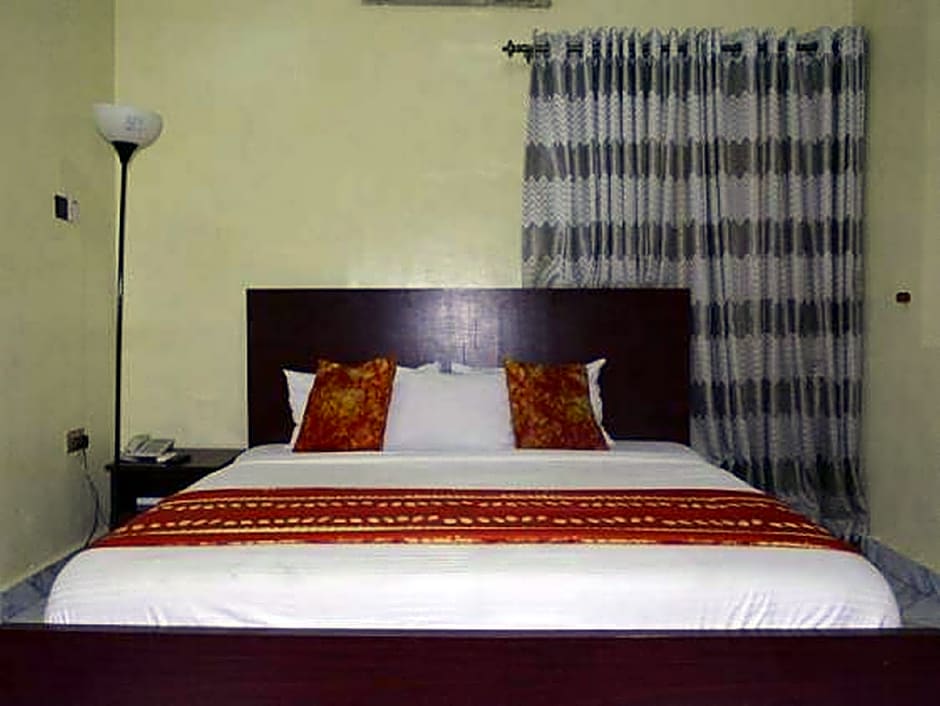Esporta Suites Hotel & Resorts Magodo