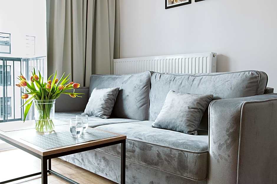 Symphony City Square Aparthotel