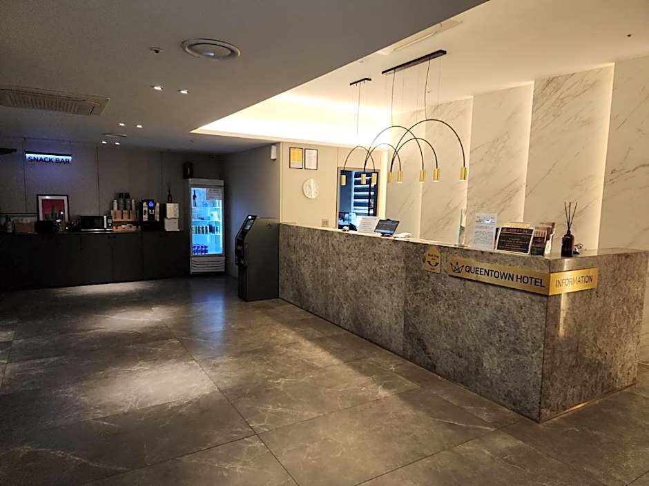 Queentown hotel