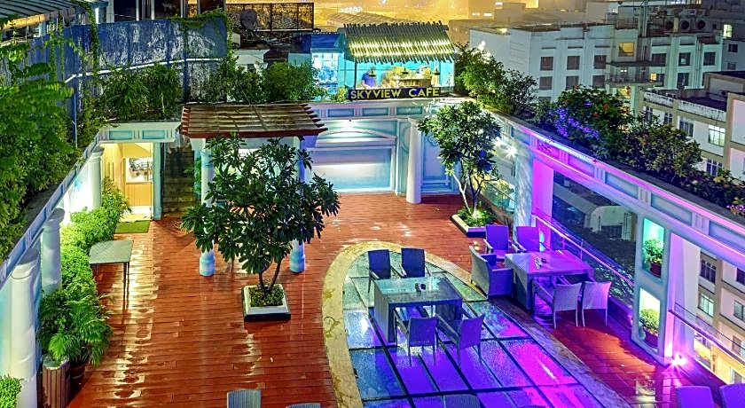 De Sovrani Kolkata